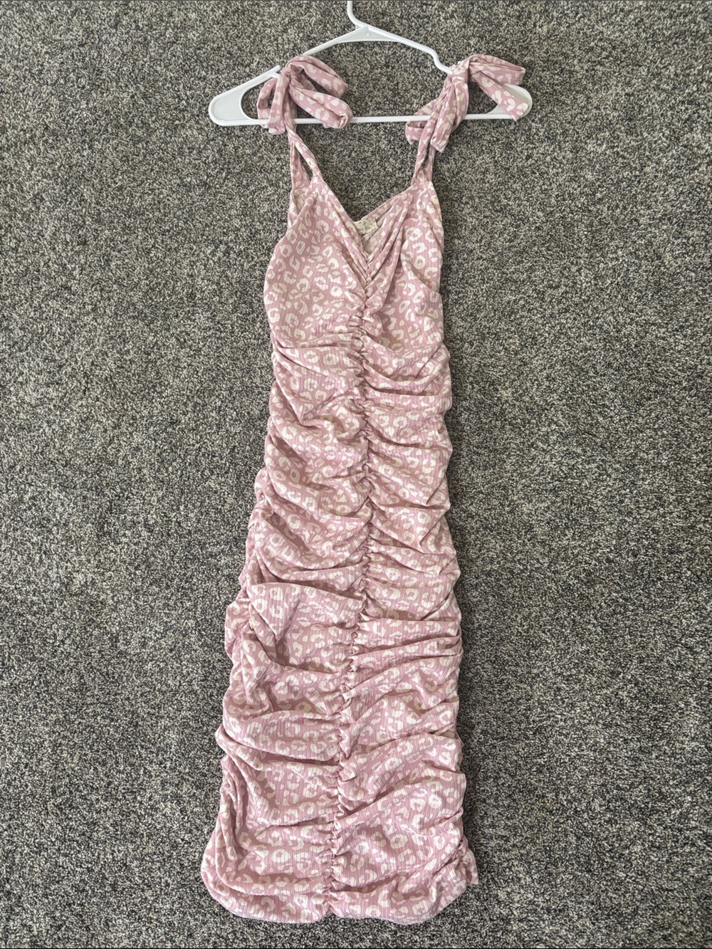 Tie-Shoulder Ruched Pink Leopard-Print Midi Maternity Dress-post bump friendly!